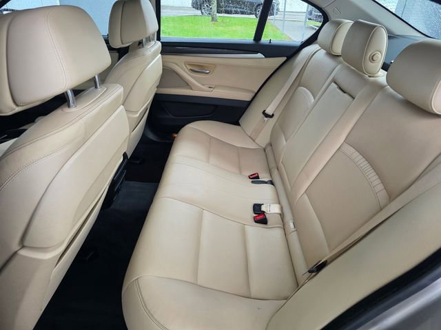 Used 2016 BMW 535i Sedan RWD image 21