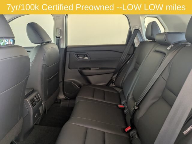 Used 2026 Nissan Rogue Dark Armor FWD image 14