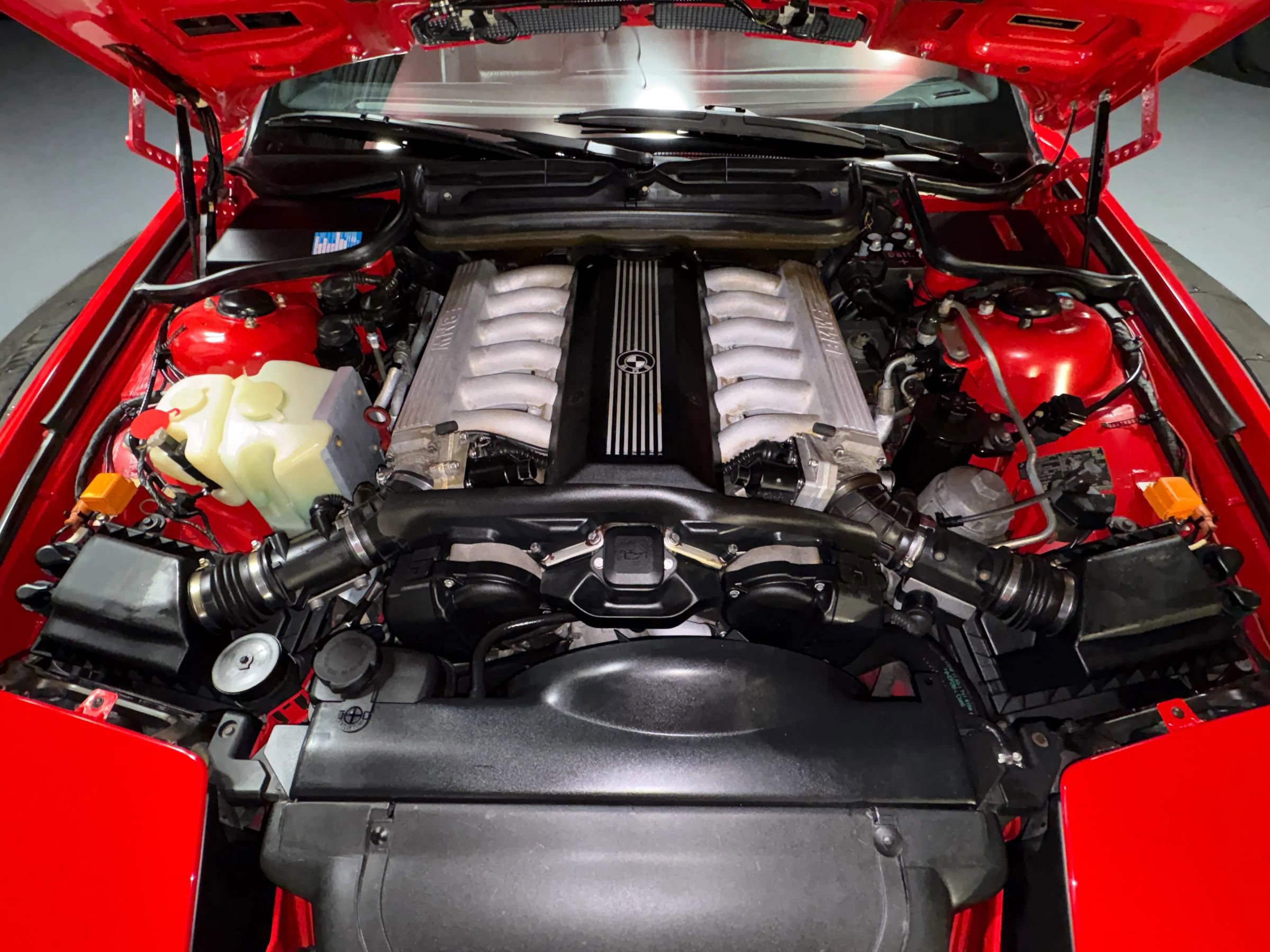 Used 1992 BMW 850i 850i Coupe 2D image 19