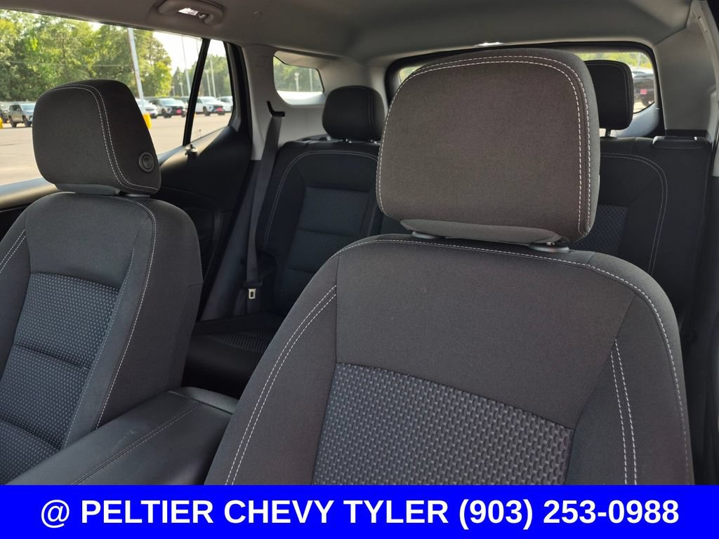 Used 2022 GMC Terrain SLE w/ Driver Convenience Package FWD image 30