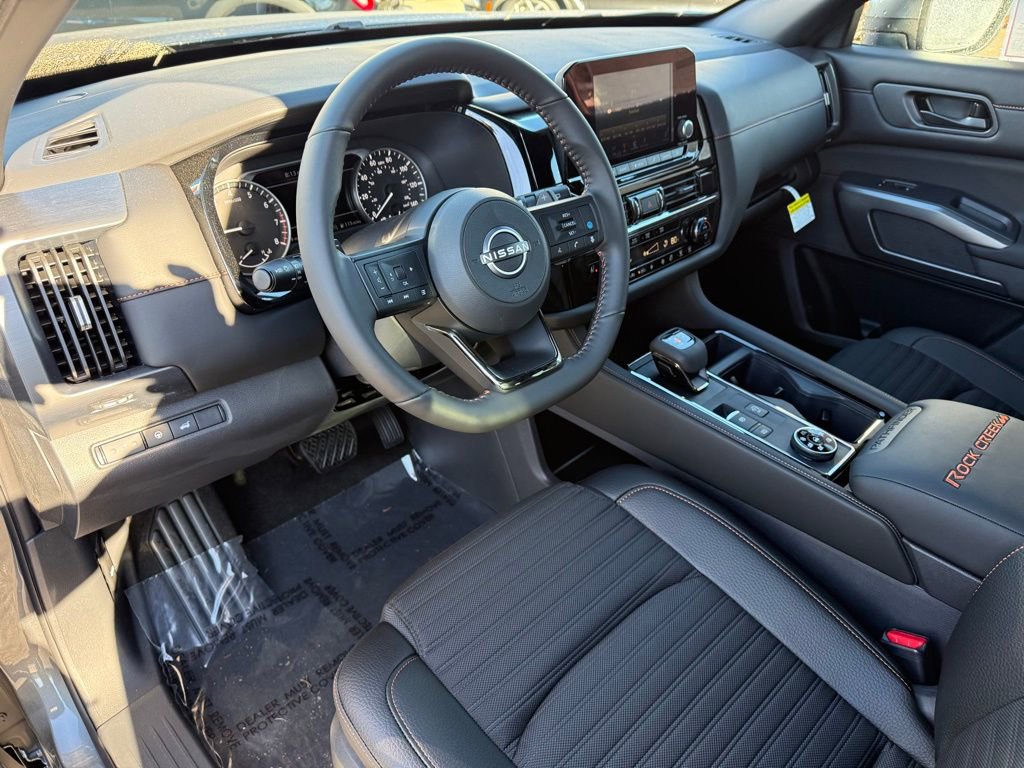 New 2025 Nissan Pathfinder Rock Creek image 15