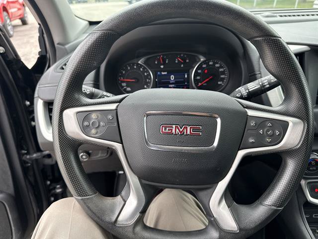 Certified 2022 GMC Terrain SLE w/ Driver Convenience Package AWD/4WD image 11
