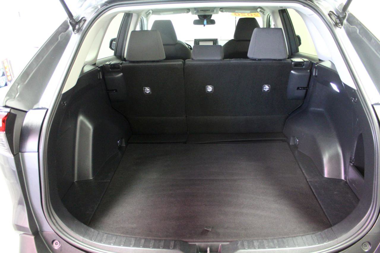 Used 2020 Toyota RAV4 XLE w/ All Weather Liner Package image 26