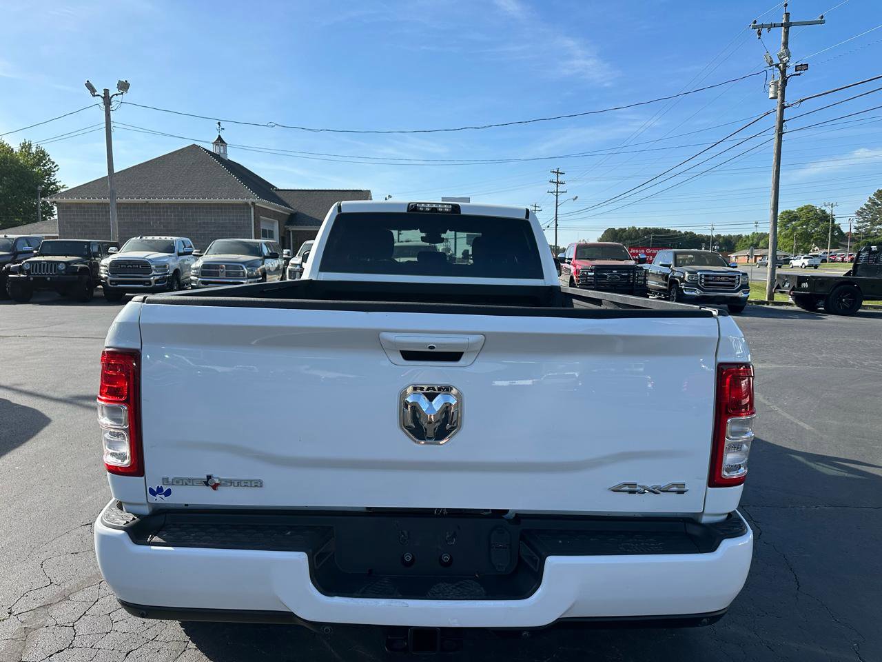 Used 2019 RAM 3500 Lone Star image 6