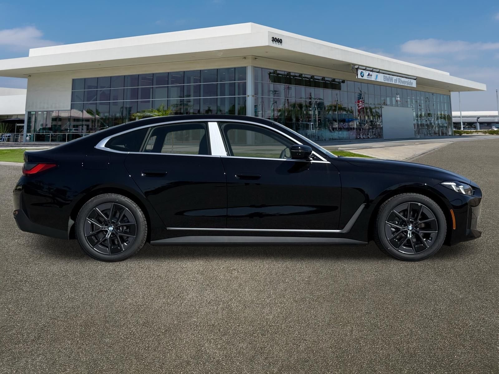 New 2026 BMW i4 eDrive40 RWD image 12