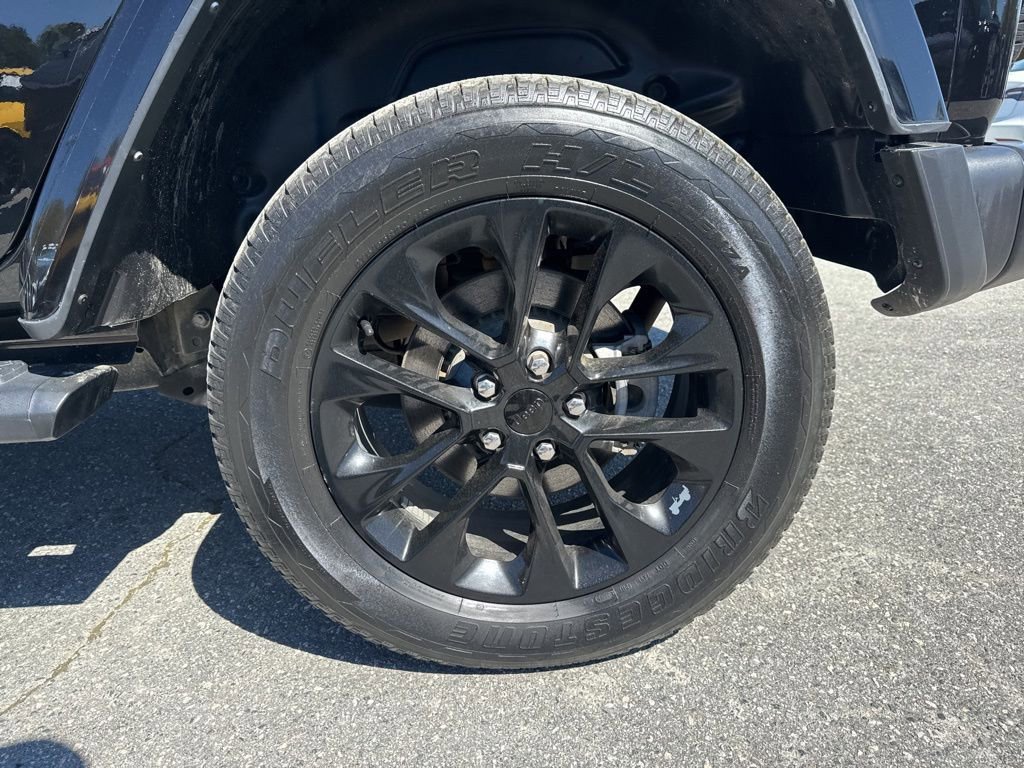 Used 2021 Jeep Wrangler Unlimited Sahara w/ Cold Weather Group image 30