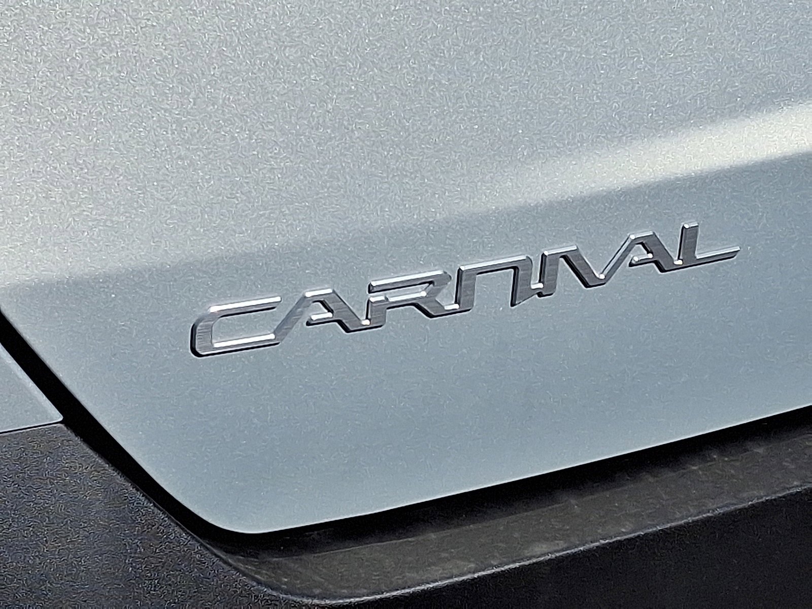 New 2025 Kia Carnival EX image 24