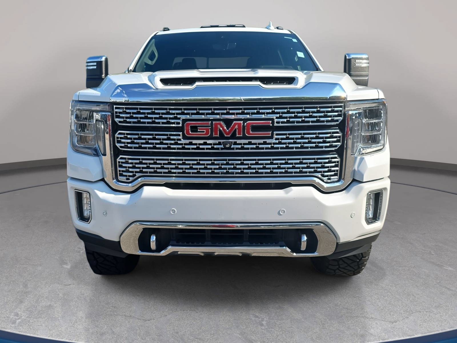 Used 2020 GMC Sierra 2500 Denali w/ Denali Ultimate Package AWD/4WD image 2