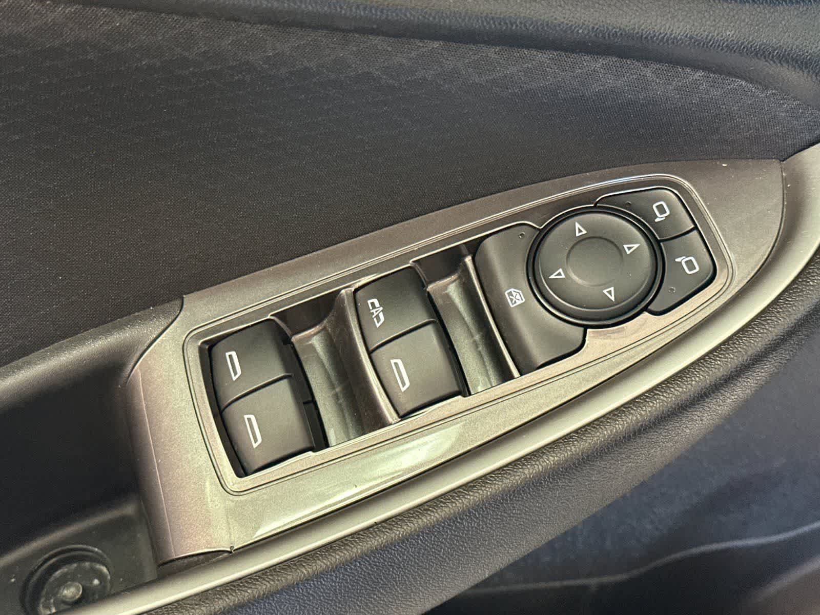 Used 2023 Chevrolet Malibu LT FWD image 14