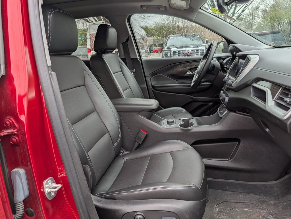 Used 2024 GMC Terrain SLT w/ Infotainment Package II AWD/4WD image 20