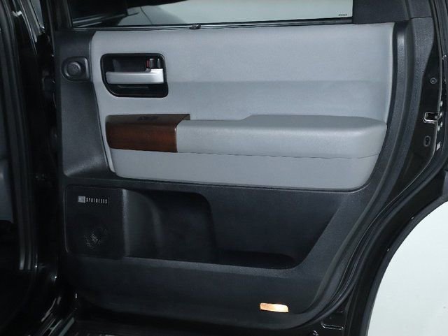 Used 2012 Toyota Sequoia Platinum image 33