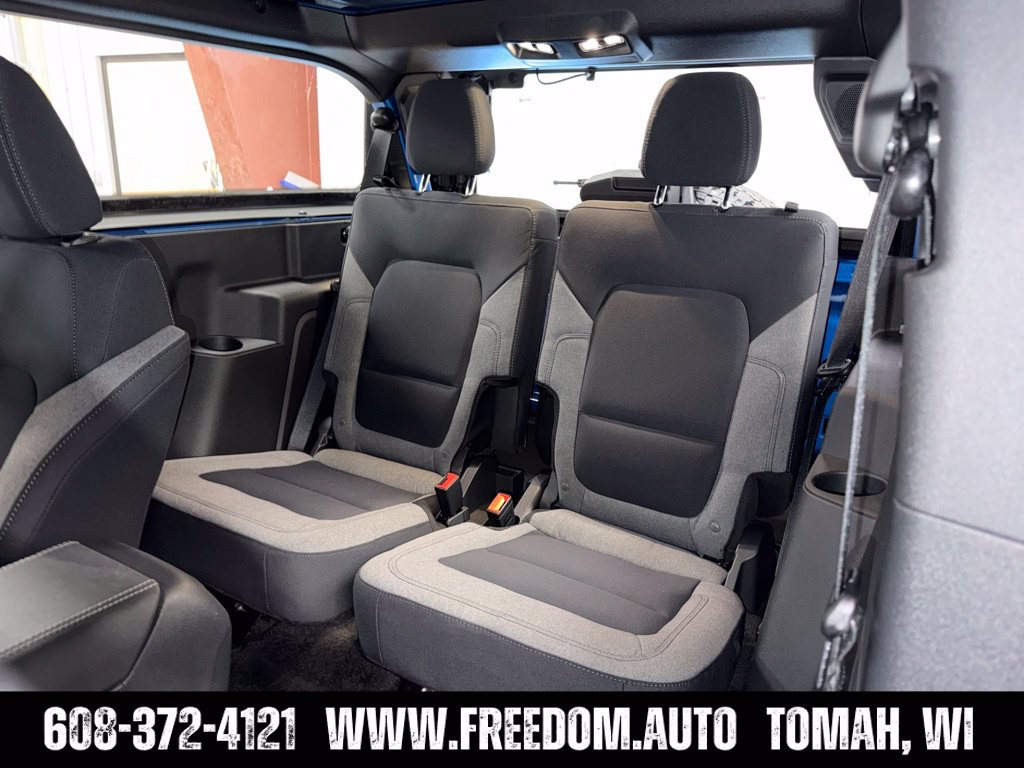 Used 2025 Ford Bronco 2-Door w/ Sasquatch Package AWD/4WD image 12