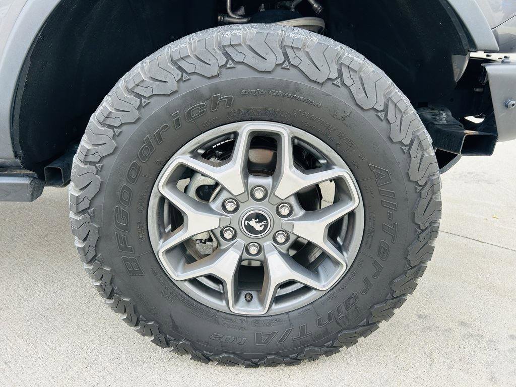 Used 2021 Ford Bronco Badlands image 40