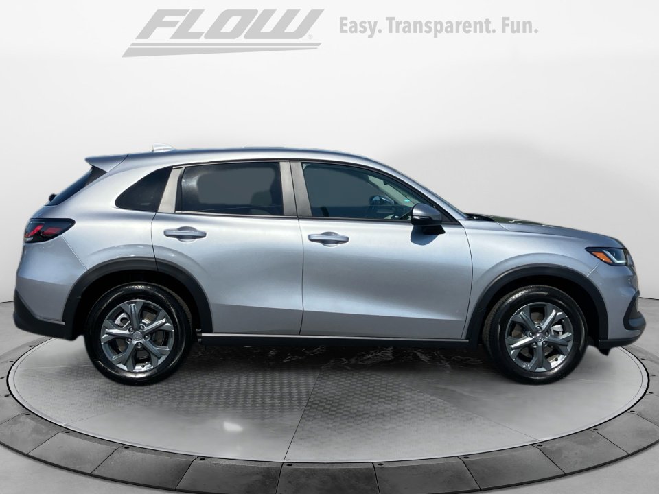 Certified 2026 Honda HR-V LX image 10
