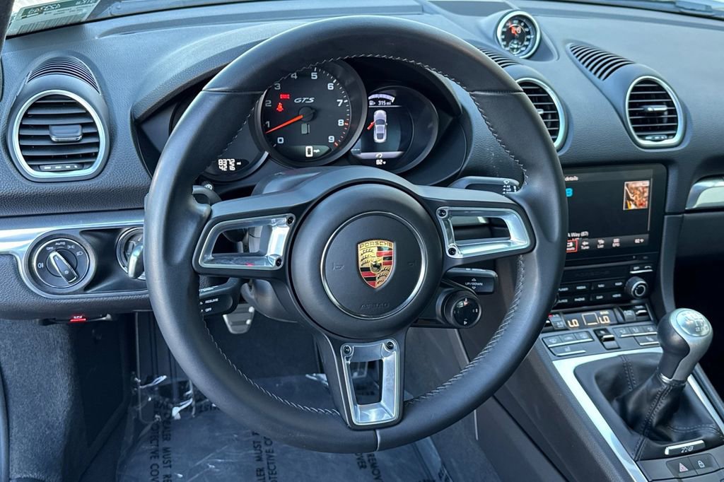 Used 2023 Porsche 718 Cayman GTS image 15