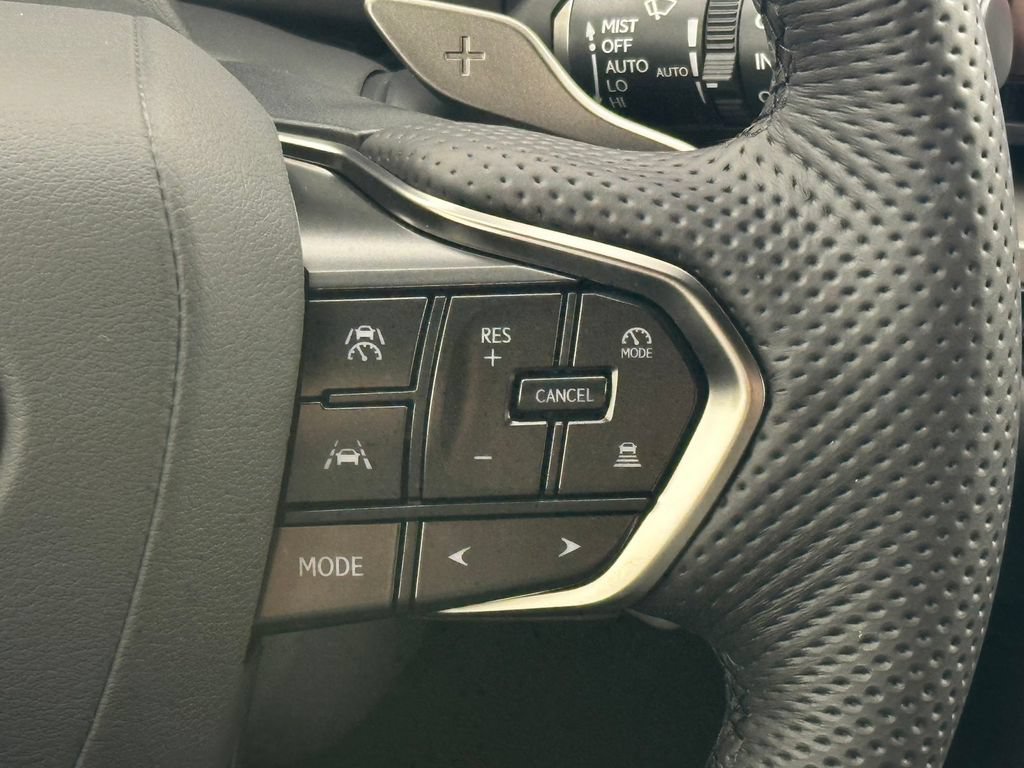 New 2026 Lexus TX 500h AWD image 31