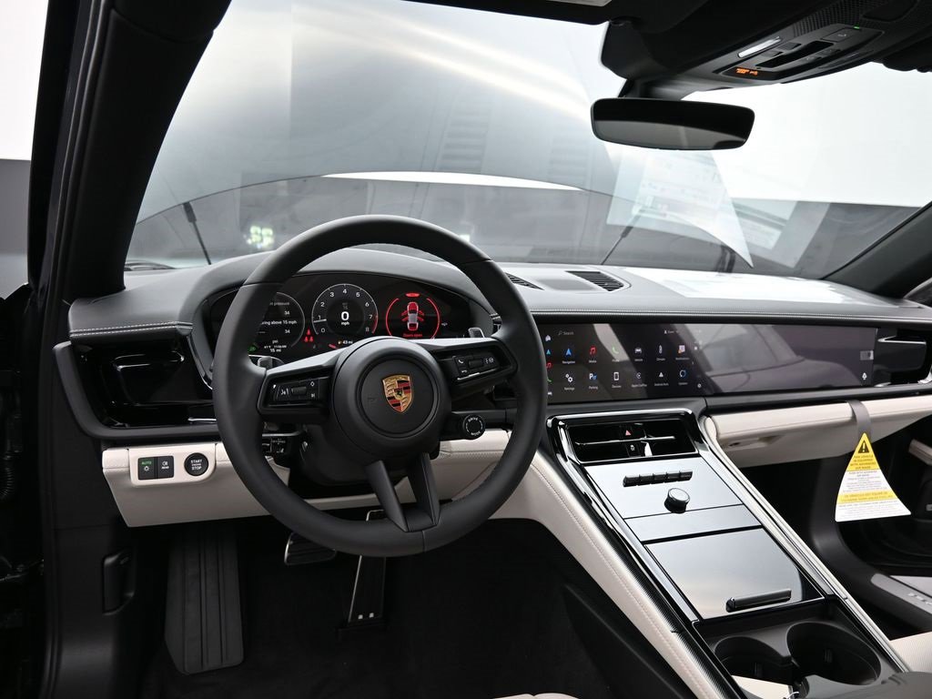 New 2025 Porsche Panamera image 27