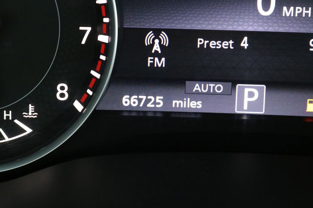 Used 2024 Nissan Armada SL image 17