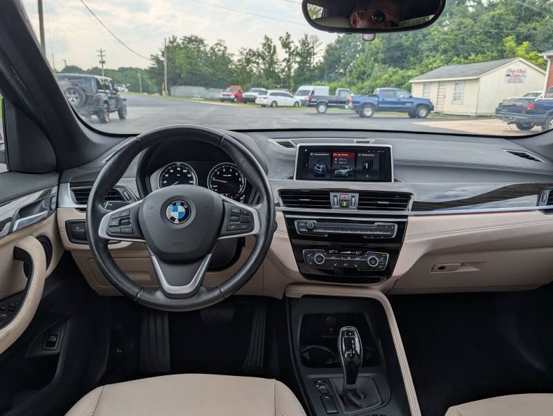 Used 2020 BMW X1 sDrive28i w/ Convenience Package FWD image 10