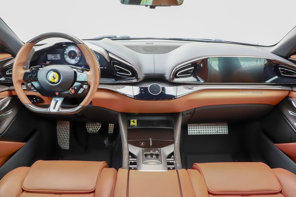 Certified 2025 Ferrari Purosangue image 2