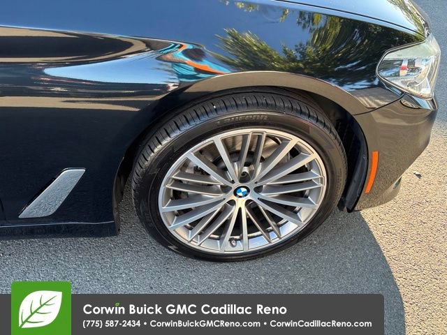 Used 2018 BMW 530i xDrive AWD/4WD image 39