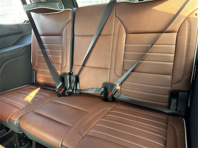 Used 2024 GMC Yukon Denali Ultimate image 17