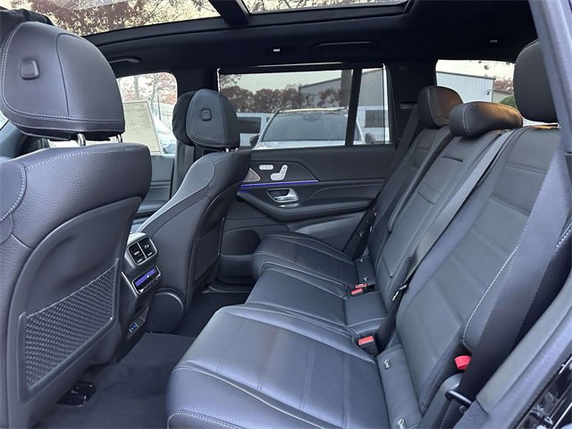 New 2026 Mercedes-Benz GLS 580 4MATIC image 34