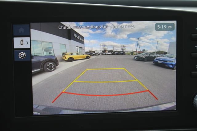 Used 2024 Hyundai Elantra SE image 6