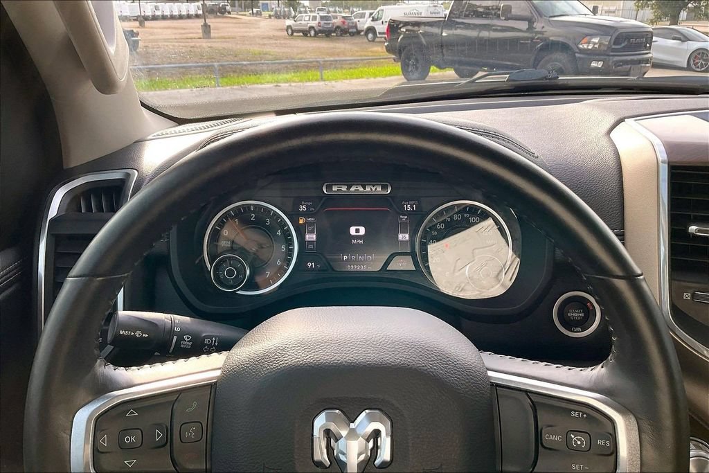 Used 2022 RAM 1500 Laramie AWD/4WD image 12