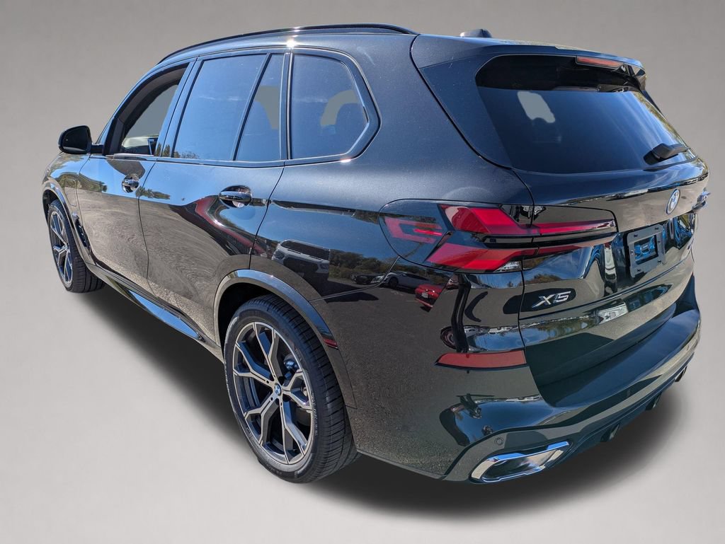 New 2026 BMW X5 xDrive50e w/ M Sport Package AWD/4WD image 6