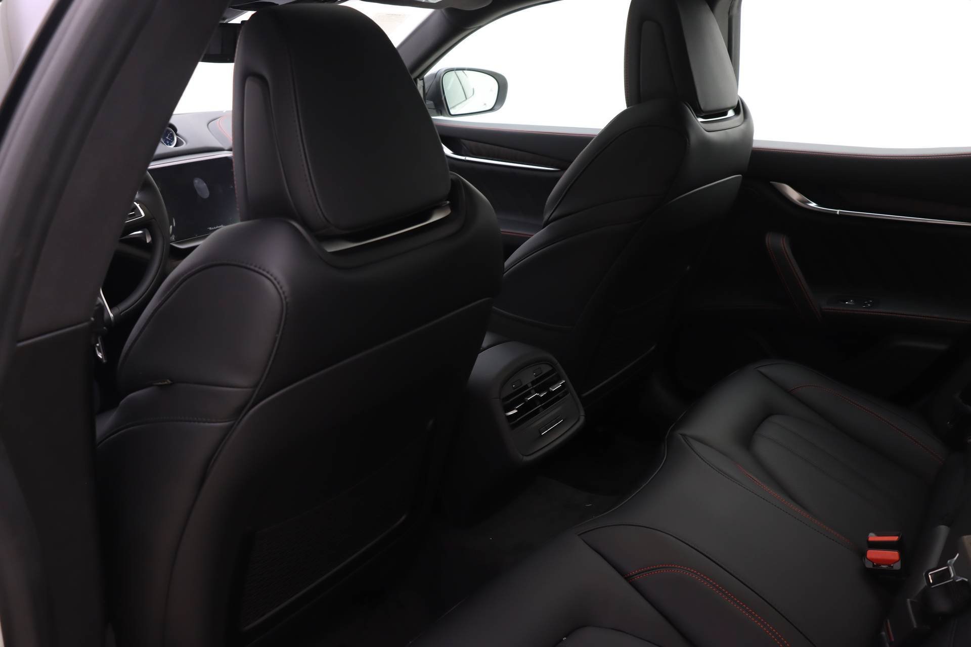 New 2024 Maserati Ghibli Modena Ultima Q4 AWD/4WD image 11