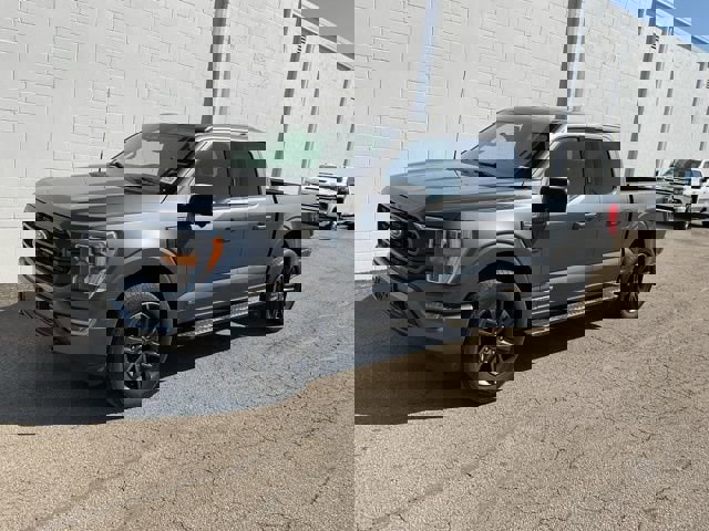 Used 2022 Ford F150 XLT w/ Equipment Group 302A High image 37