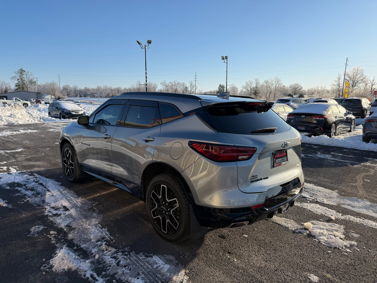 Used 2025 Chevrolet Blazer RS w/ Driver Confidence II Package image 8