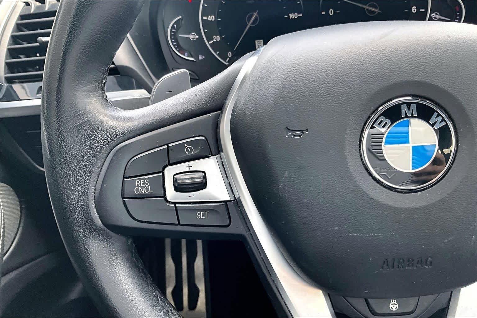 Used 2019 BMW X4 xDrive30i w/ M Sport Package 2 AWD/4WD image 16