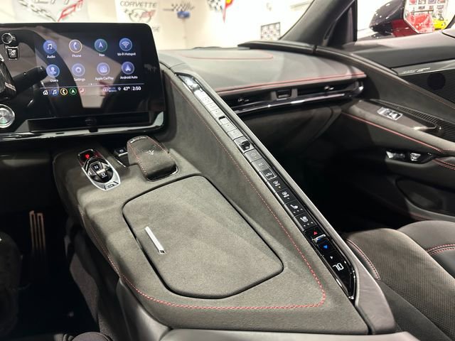 Used 2023 Chevrolet Corvette Stingray Premium Conv w/ Z51 Performance Package image 15