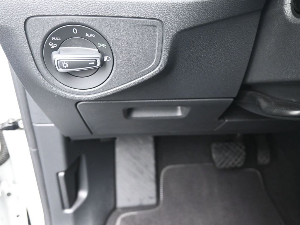 Certified 2023 Volkswagen Atlas SE image 16