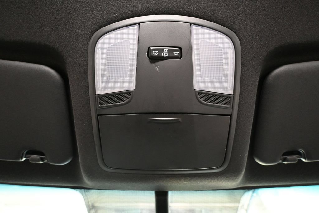 Used 2020 Hyundai Veloster N FWD image 28