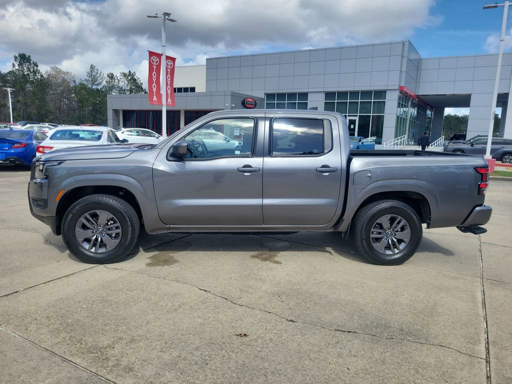 Used 2026 Nissan Frontier SV w/ All-Weather Content Package image 2