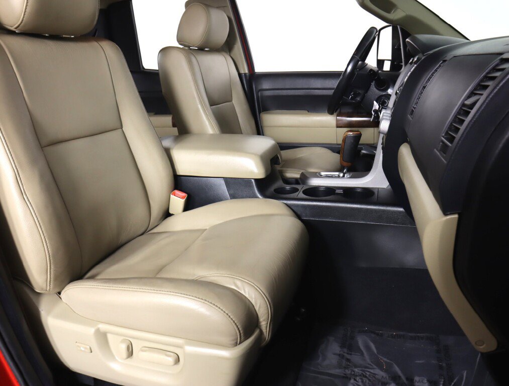 Used 2013 Toyota Tundra Limited AWD/4WD image 49