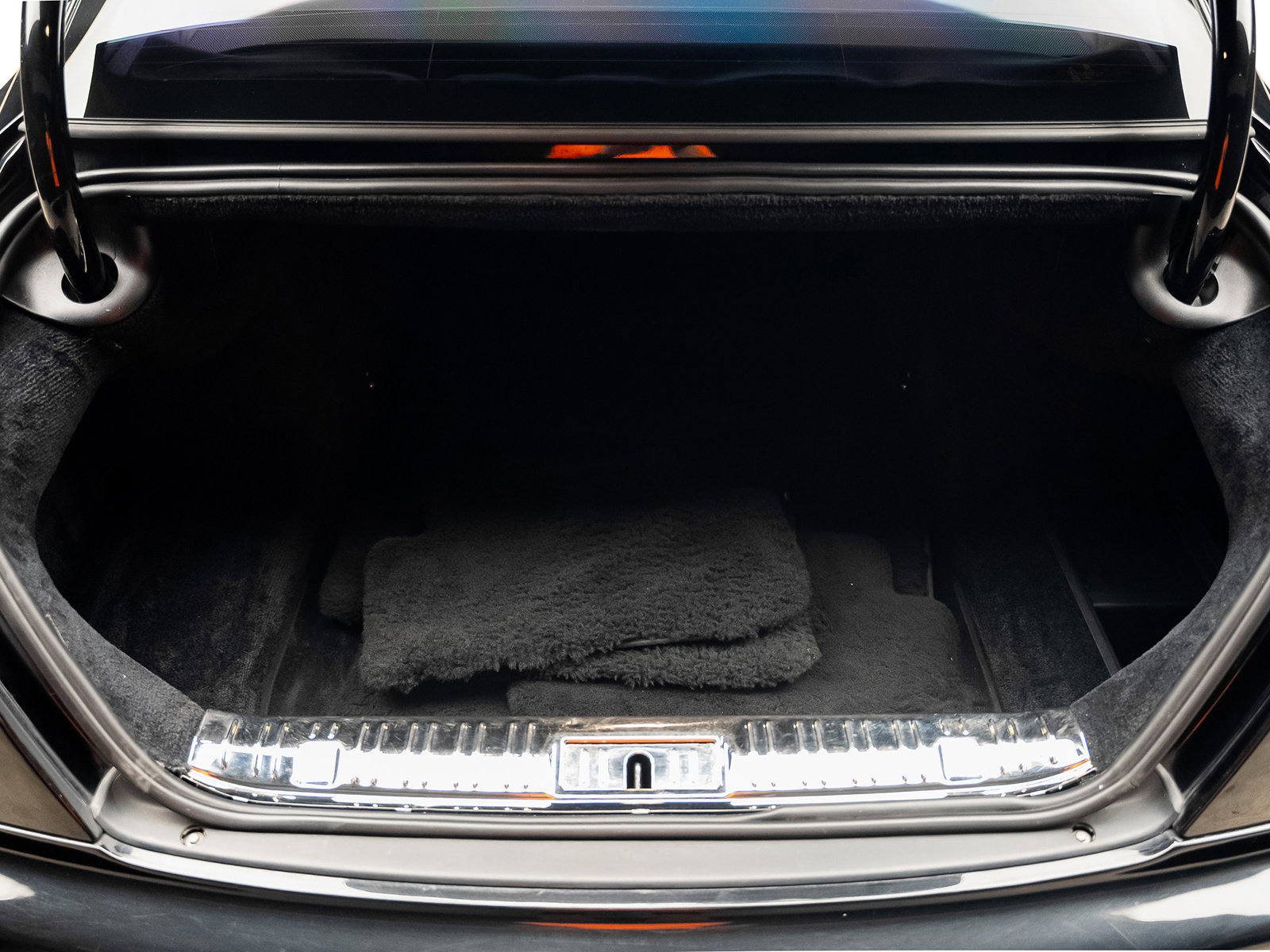 Used 2016 Rolls-Royce Wraith RWD image 55