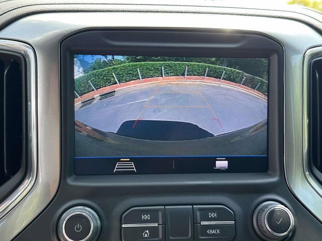Used 2022 Chevrolet Silverado 1500 LT Trail Boss w/ Bed Protection Package AWD/4WD image 8