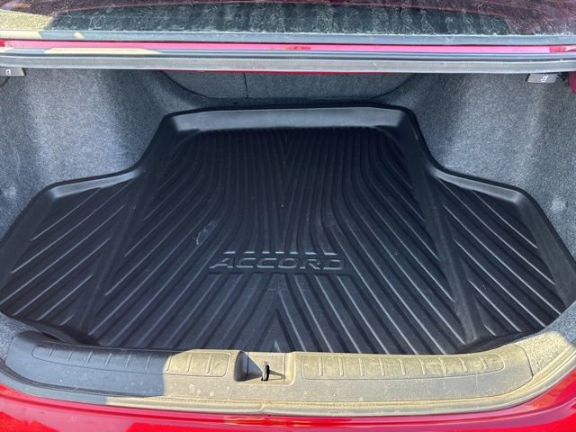 Used 2019 Honda Accord Touring image 39