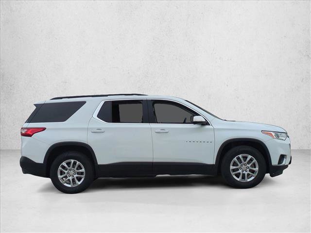Used 2020 Chevrolet Traverse LT w/ Driver Confidence II Package image 4