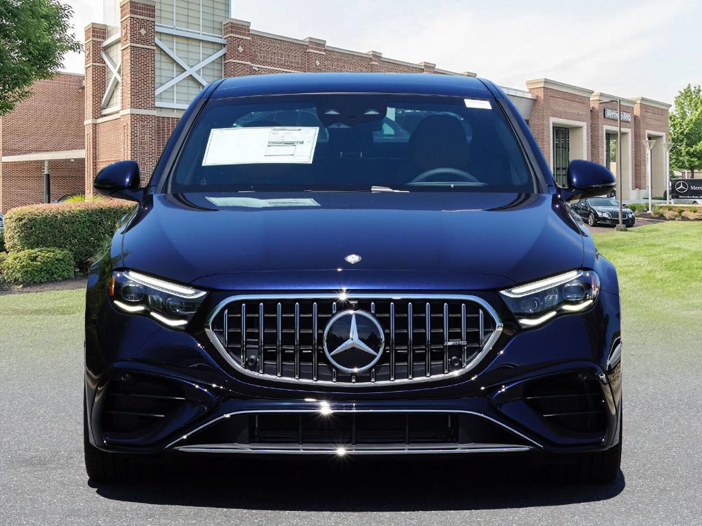 New 2027 Mercedes-Benz E 53 AMG e 4MATIC Sedan image 3