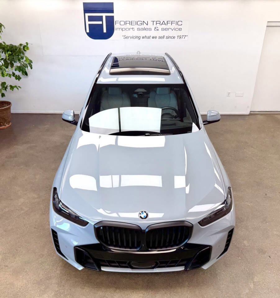 Used 2025 BMW X5 xDrive40i w/ M Sport Package image 29