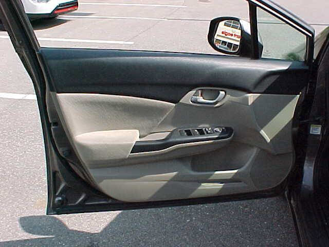 Used 2013 Honda Civic LX image 22