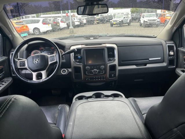Used 2017 RAM 3500 Laramie RWD image 12