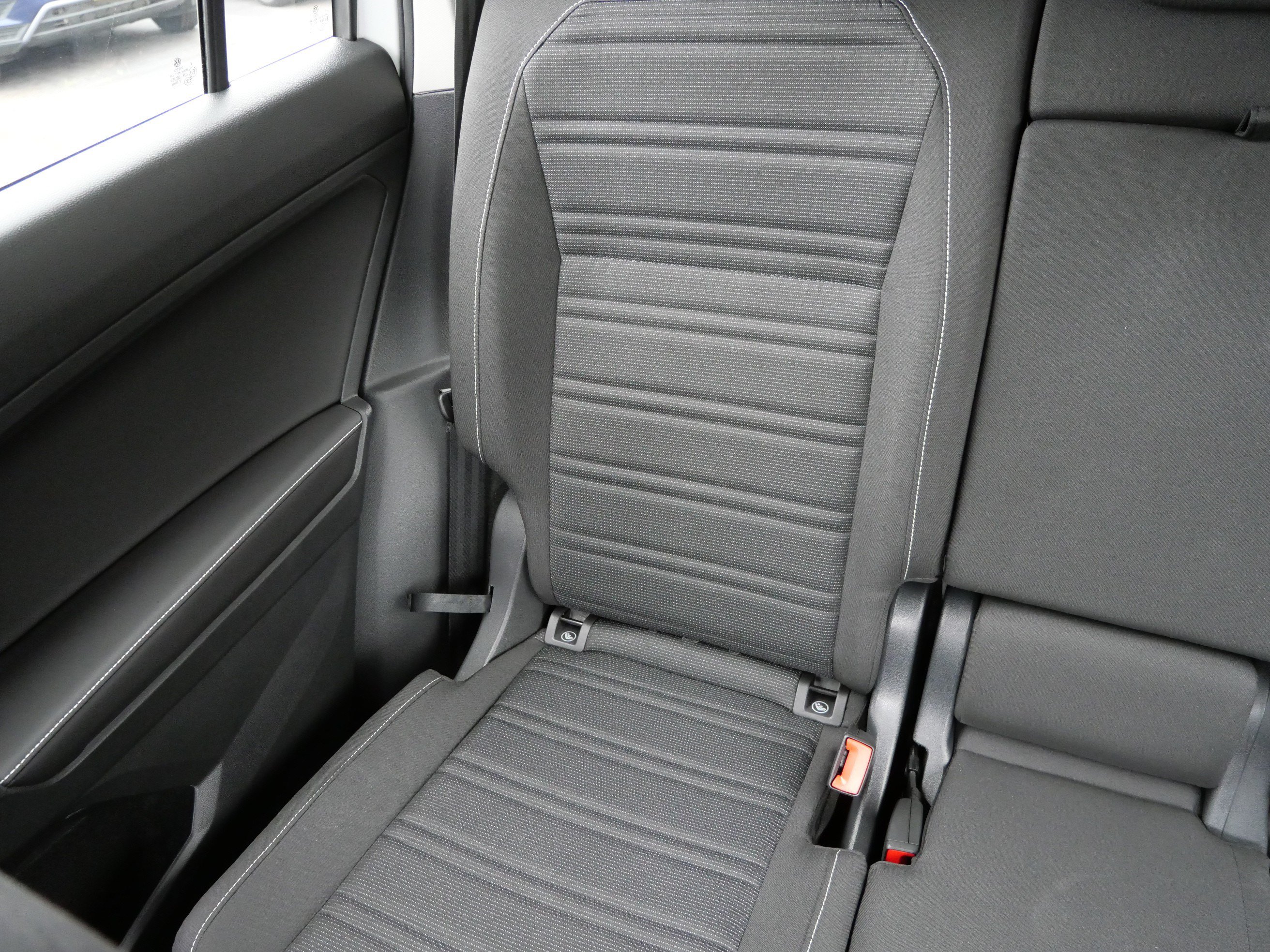 Used 2024 Volkswagen Tiguan S w/ MDO Package, Two-Row AWD/4WD image 12