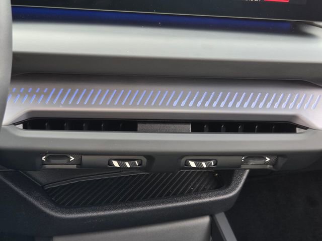 Used 2025 BMW 228i xDrive image 25