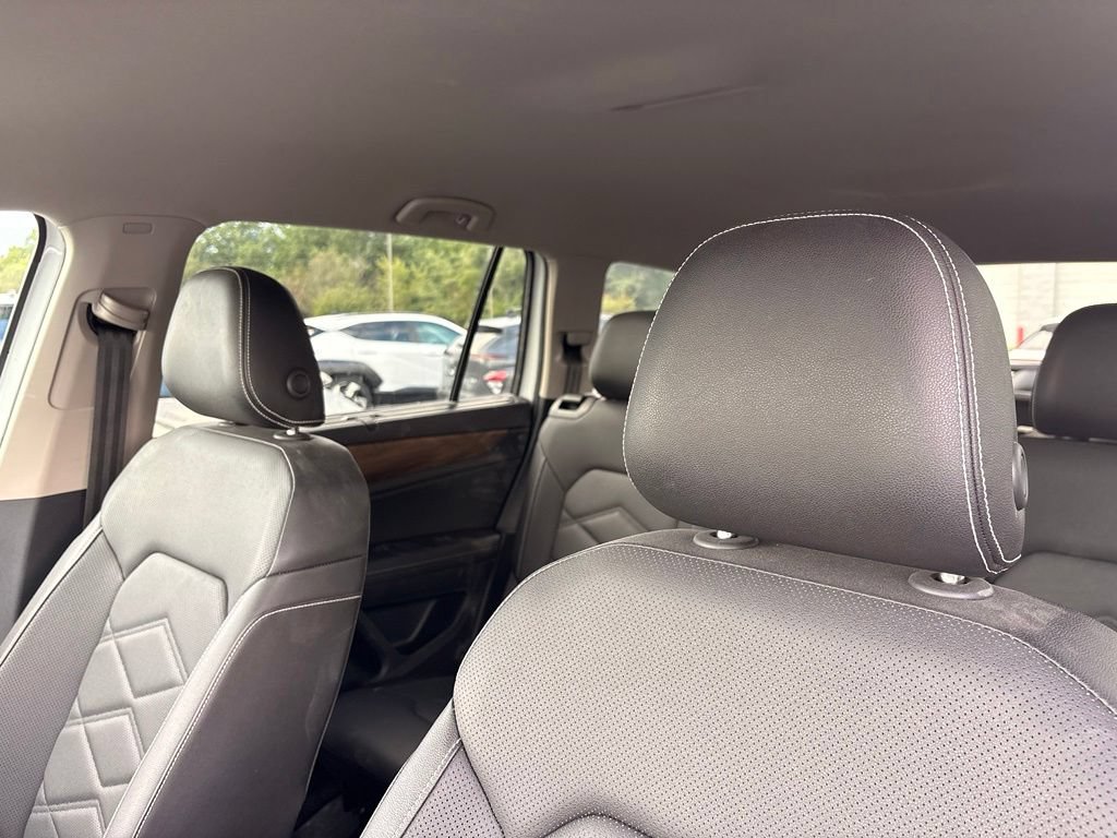 Used 2025 Volkswagen Atlas SE FWD image 23